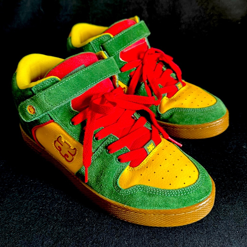 RARE ! Vintage iPath Rasta Grasshoppers